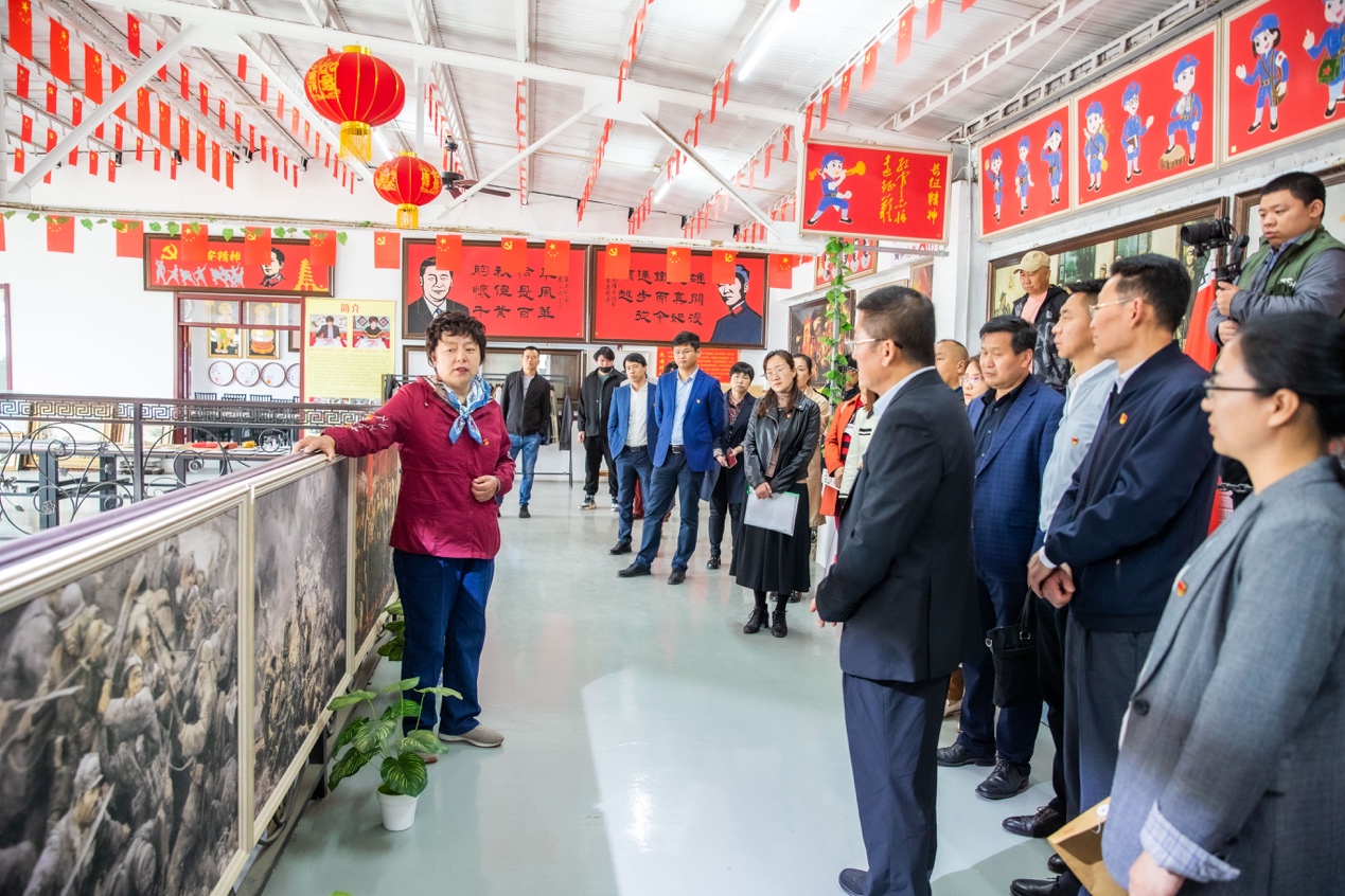 4f58a829c5bb4adbb0b20af0c61400f5.jpg 4f58a829c5bb4adbb0b20af0c61400f5.jpg