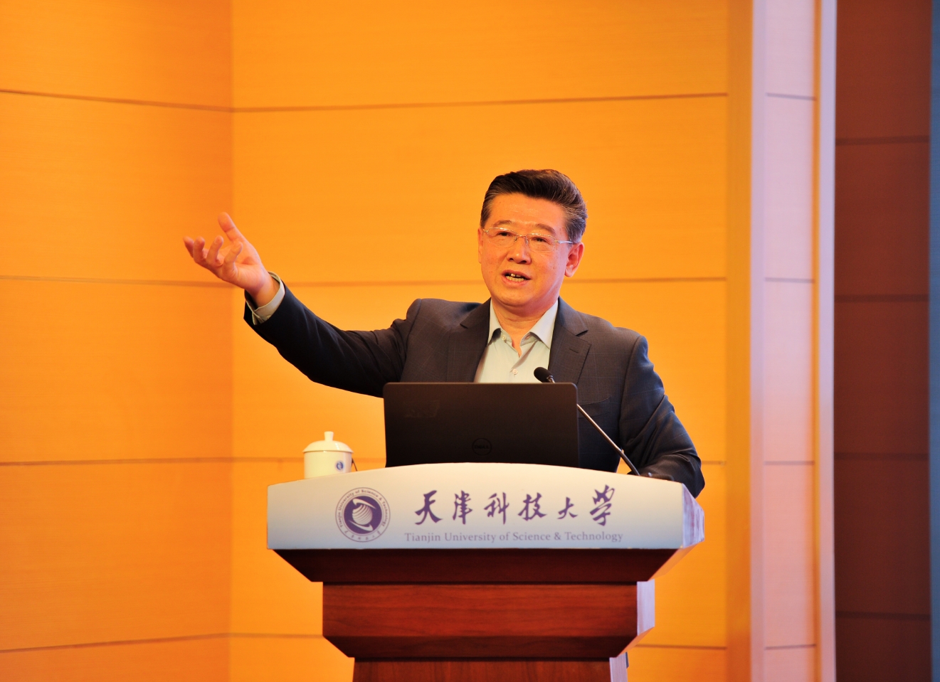 79d1dee18333490187f5b567a2a33c4f.jpg 79d1dee18333490187f5b567a2a33c4f.jpg