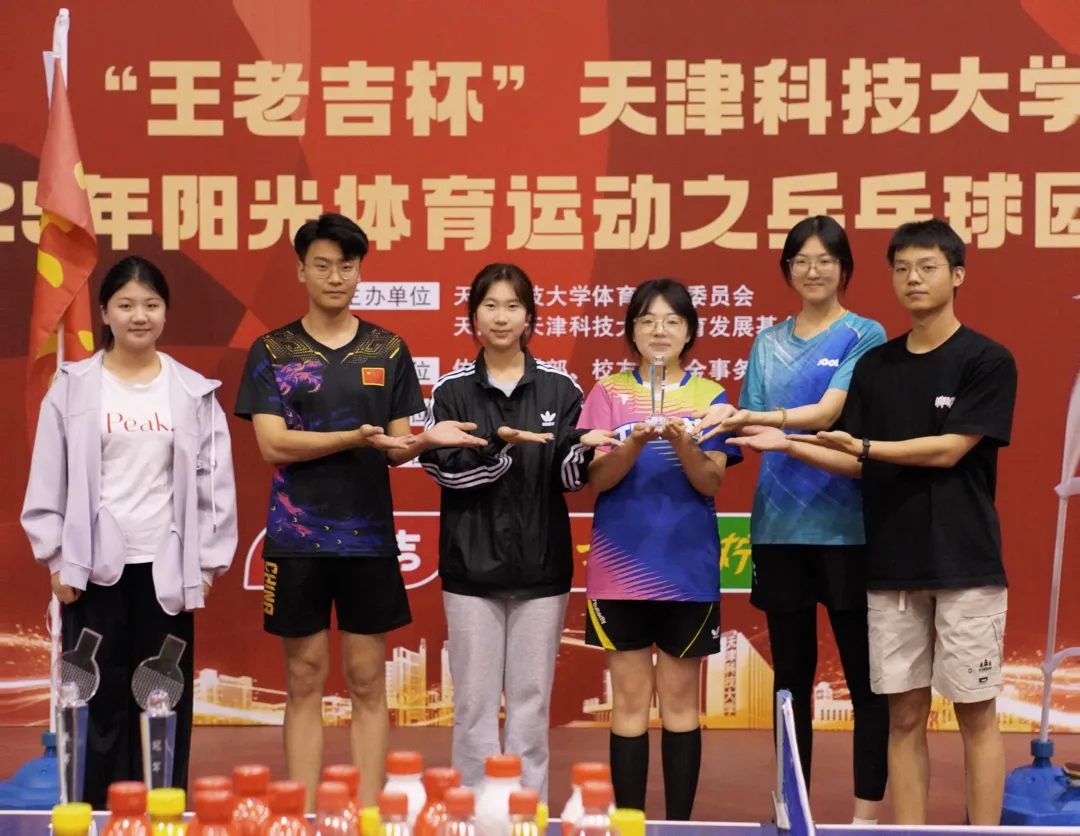 8f825642a68943e29ba443cccfd761da.png 8f825642a68943e29ba443cccfd761da.png